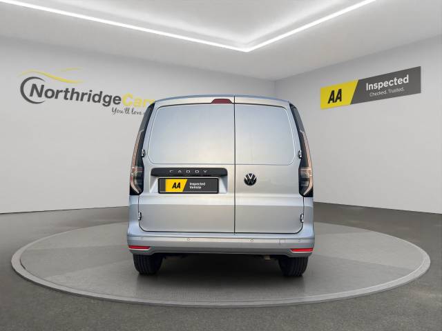 2022 Volkswagen Caddy 2.0 TDI 102PS Commerce Pro Van Full Service History