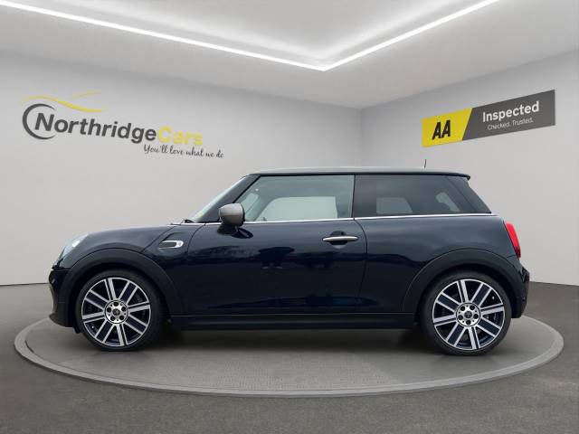 2019 Mini Hatchback 1.5 Cooper Exclusive II 3dr Full Mini Service History